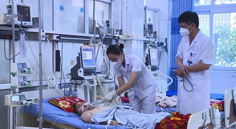 Phòng tránh đợt cấp cho người bệnh phổi tắc nghẽn mạn tính khi thời tiết thay đổi