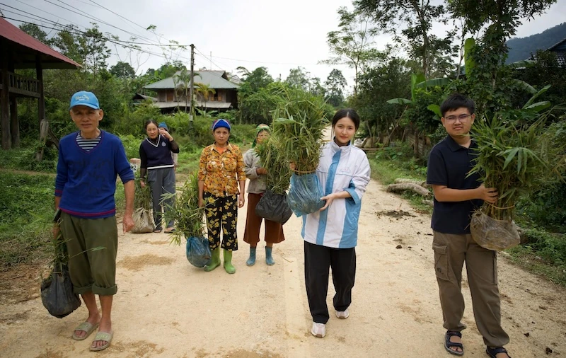 Tuổi trẻ ươm mầm xanh nơi biên giới