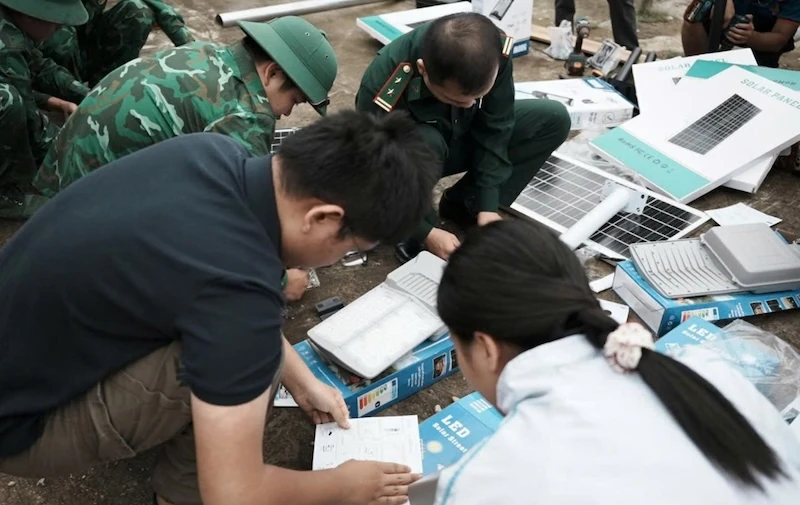 Tuổi trẻ ươm mầm xanh nơi biên giới