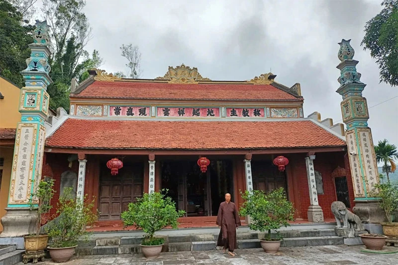 Về Hà Trung thăm ngôi chùa cổ Long Cảm