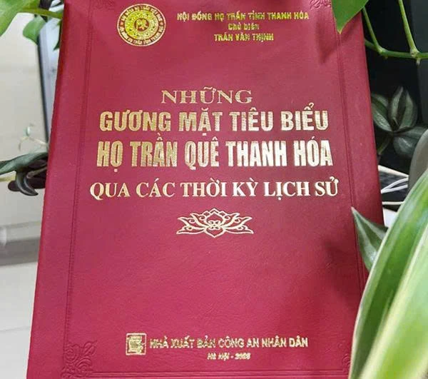 Một cuốn sách hay về dòng họ trên đất xứ Thanh