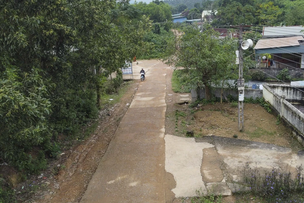 Sức vươn ở thôn đặc biệt khó khăn Đồng Trình