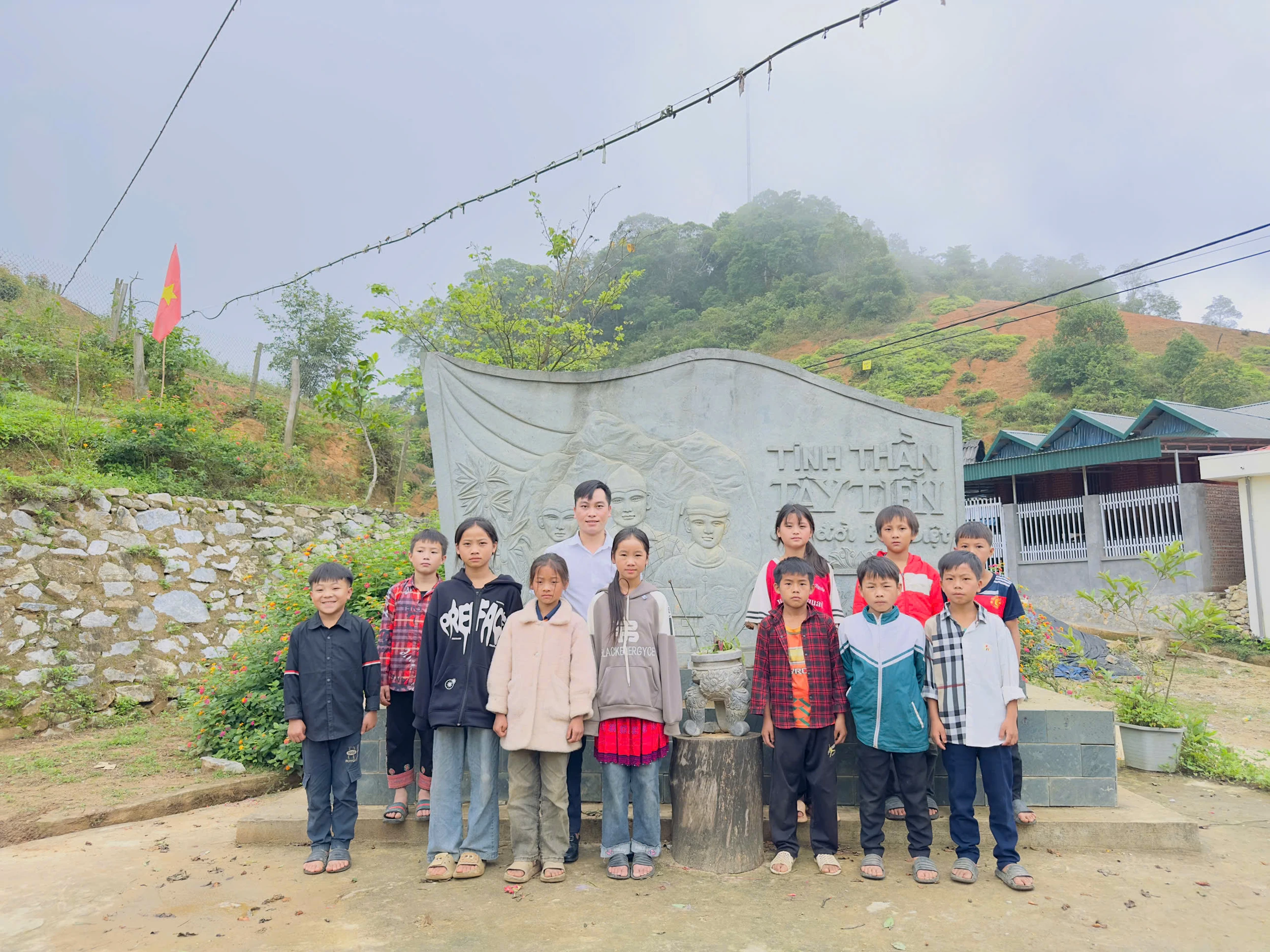 Những người thầy ở Sài Khao