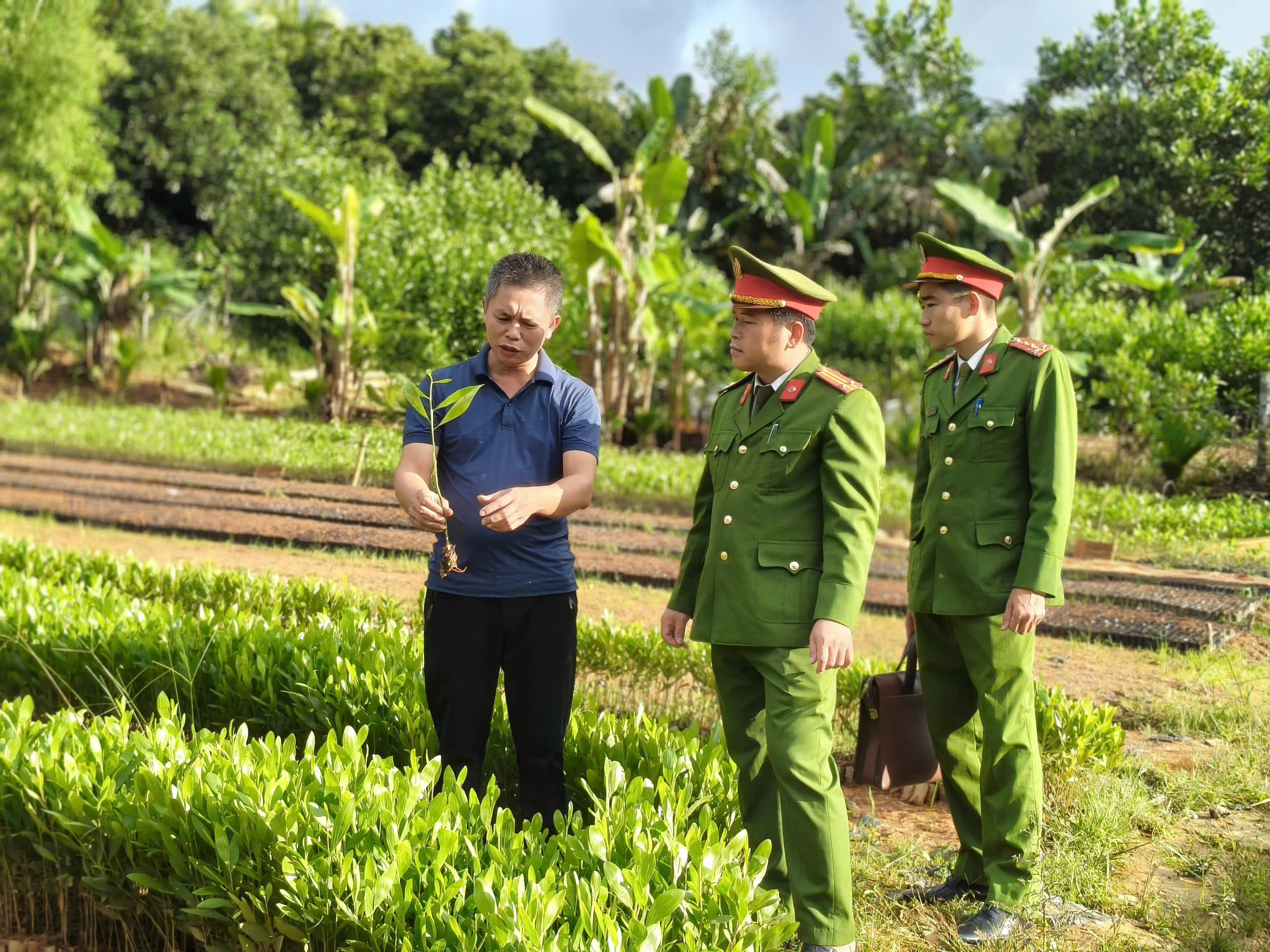 Mở lối cho người hoàn lương