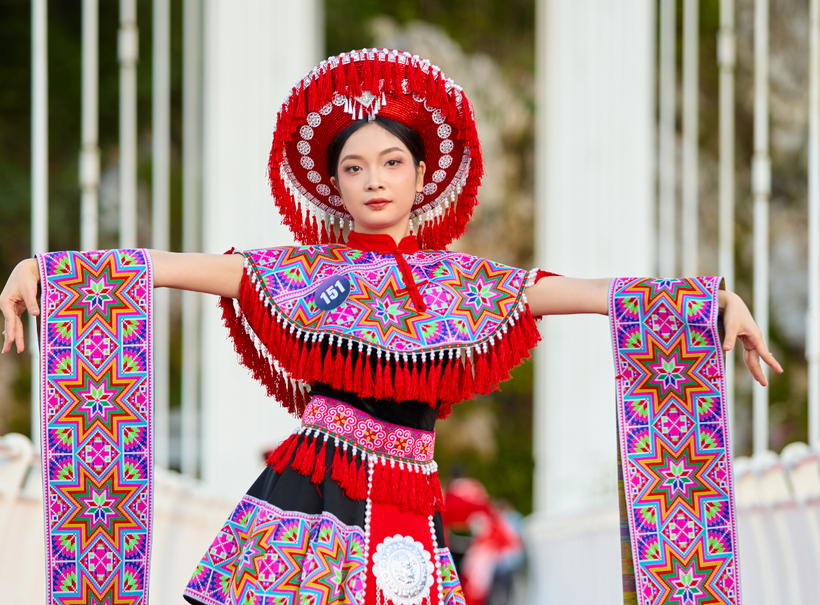 Chung kết Hoa hậu Du lịch Dân tộc sẽ diễn ra trên cầu kính dài nhất thế giới