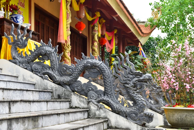 Về nơi thờ Thánh Mẫu Liễu Hạnh