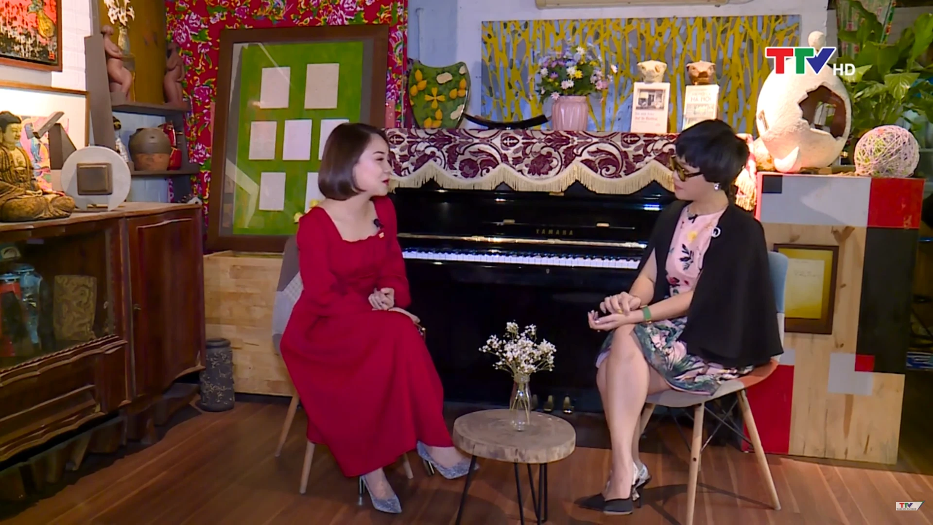 Những nghệ sĩ đứng lớp