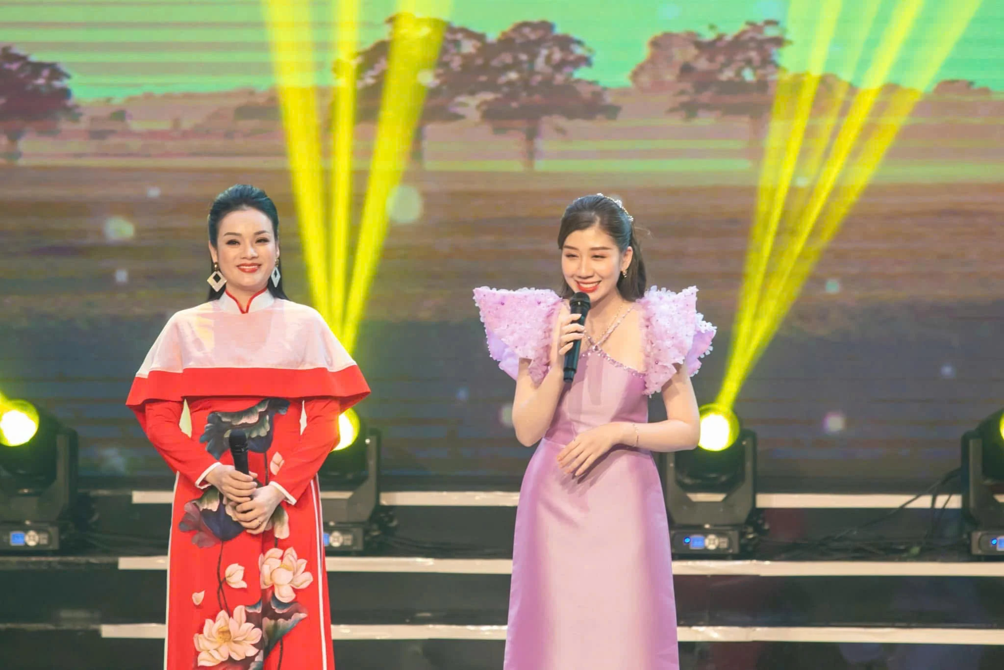 Những nghệ sĩ đứng lớp