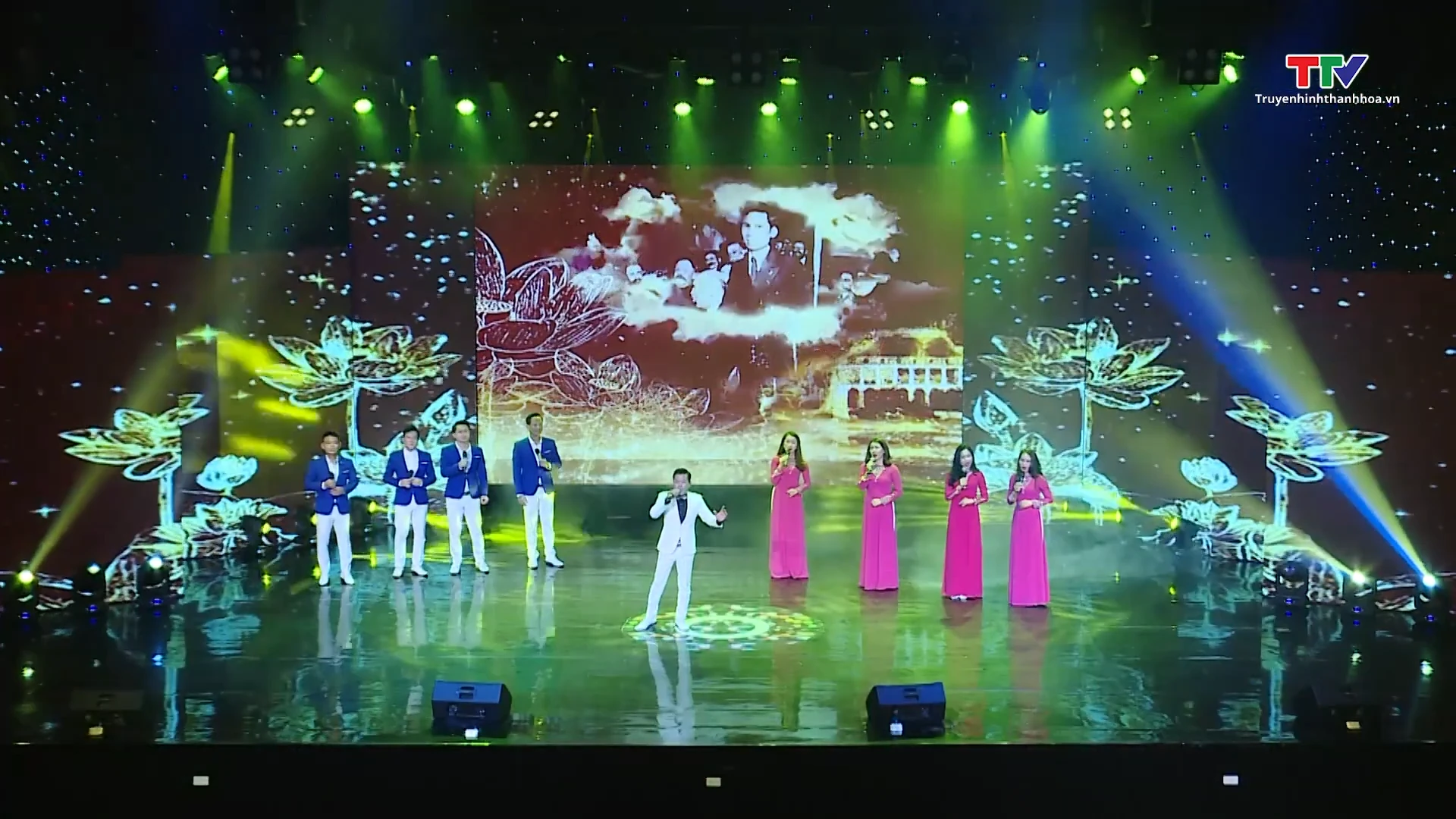 Khi âm nhạc... kể câu chuyện lịch sử