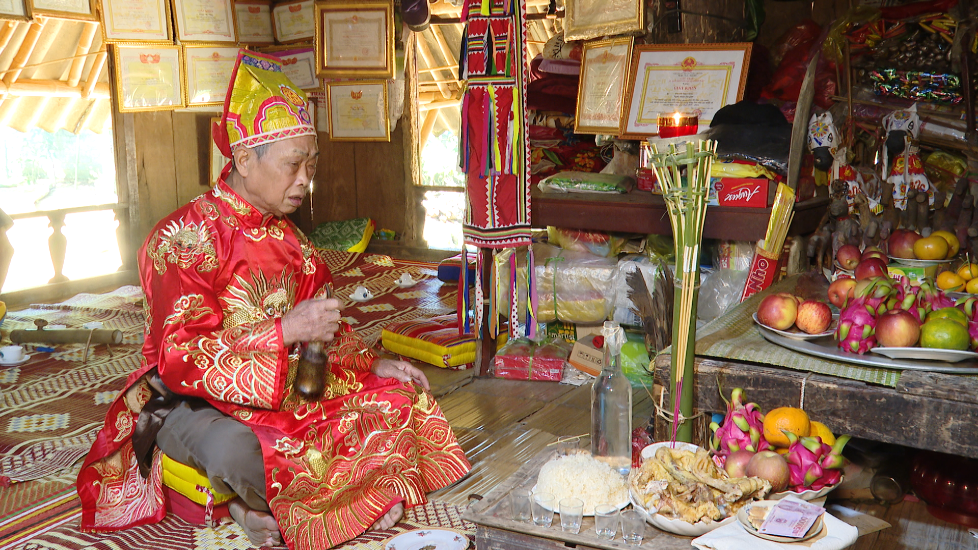 Độc đáo Mo Mường