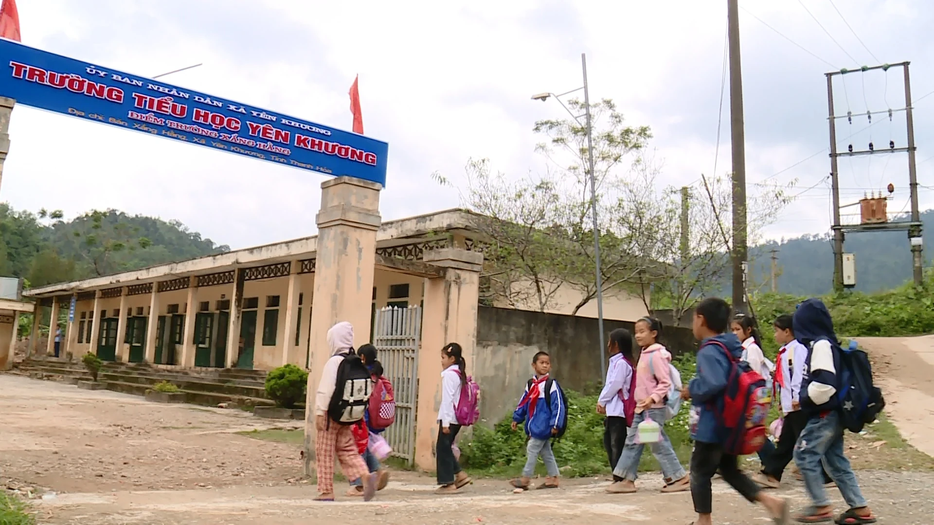 Những giáo viên cắm bản ở vùng biên Yên Khương