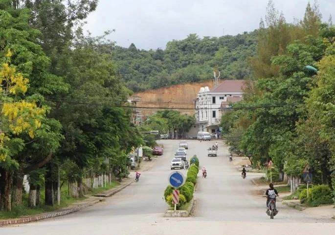 Tổ chức đoàn công tác Ban Chỉ đạo hoạt động thương mại biên giới tỉnh Thanh Hóa sang thăm, làm việc tại Lào