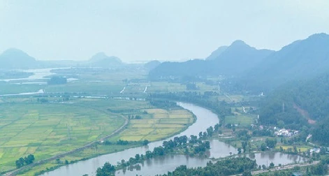 Ông Mục Kỉnh kể về sông và núi của làng