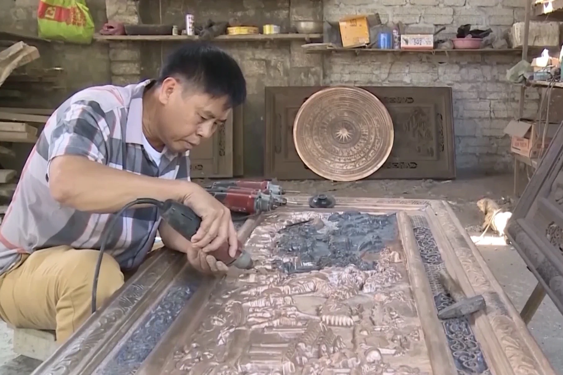 Sống mãi nghề đúc đồng truyền thống