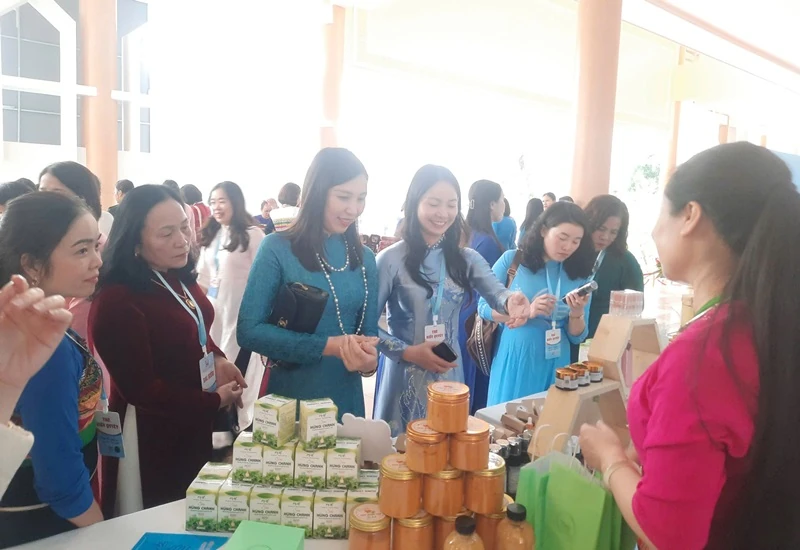 Trưng bày, kết nối tiêu thụ sản phẩm tiêu biểu tại Đại hội đại biểu phụ nữ tỉnh Thanh Hóa lần thứ XIX