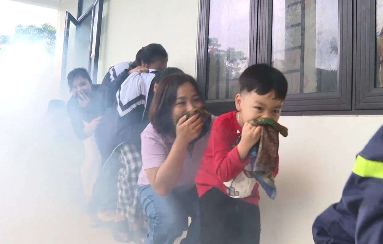 Trang bị kỹ năng sống an toàn cho học sinh