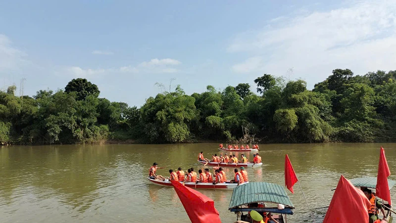 Trên đất Cổ Tế