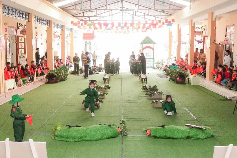 Hấp dẫn chương trình “Bé tập làm chiến sĩ”