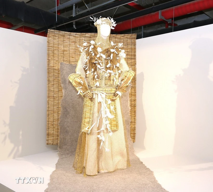 UAE lập kỷ lục Guinness về tranh ghép từ vật liệu tái chế