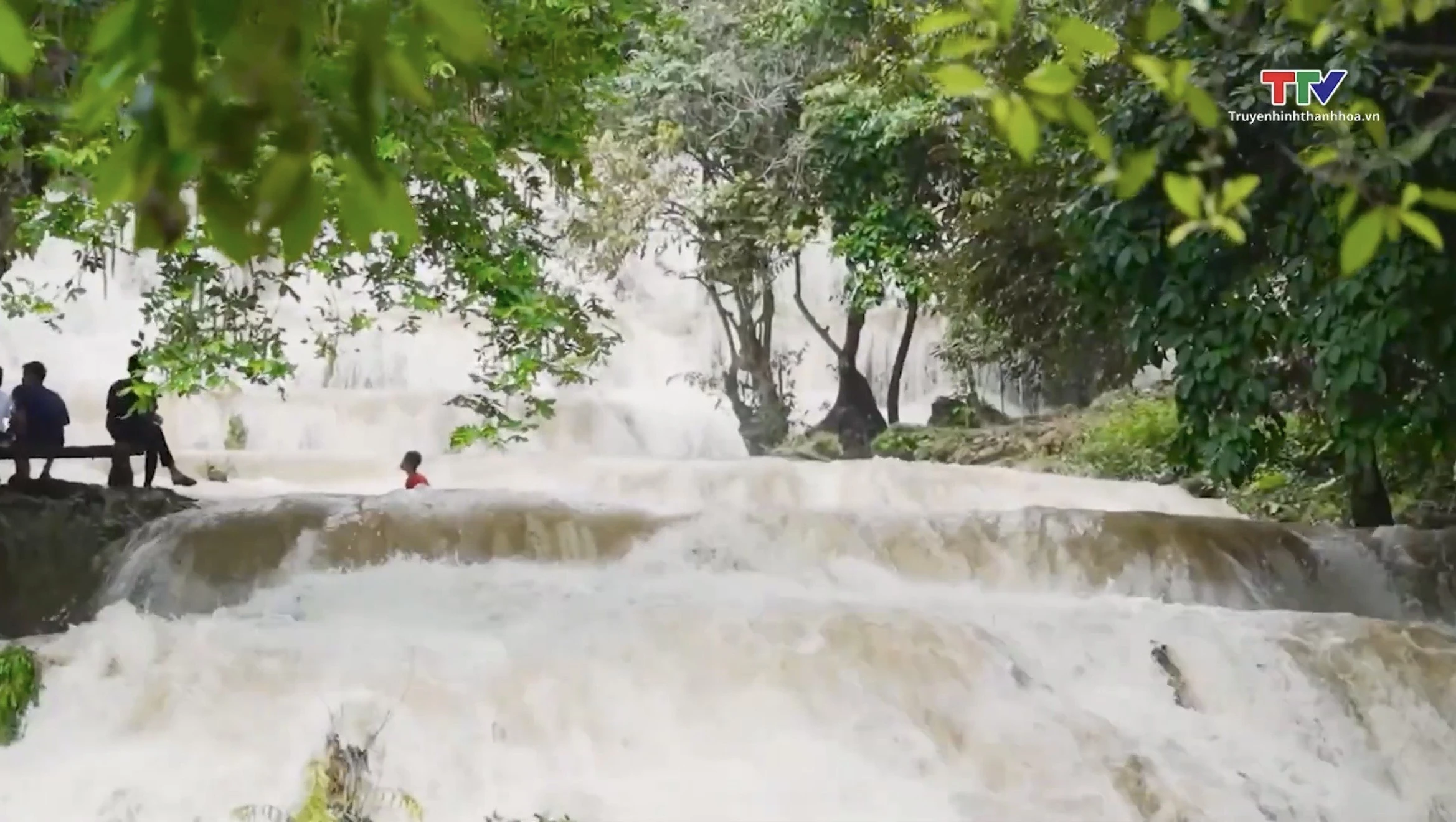 Thác Mây - Điểm đến hấp dẫn giữa đại ngàn