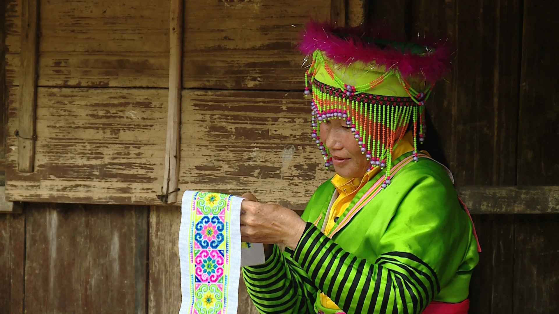 Nét đẹp trang phục đồng bào Mông Xứ Thanh