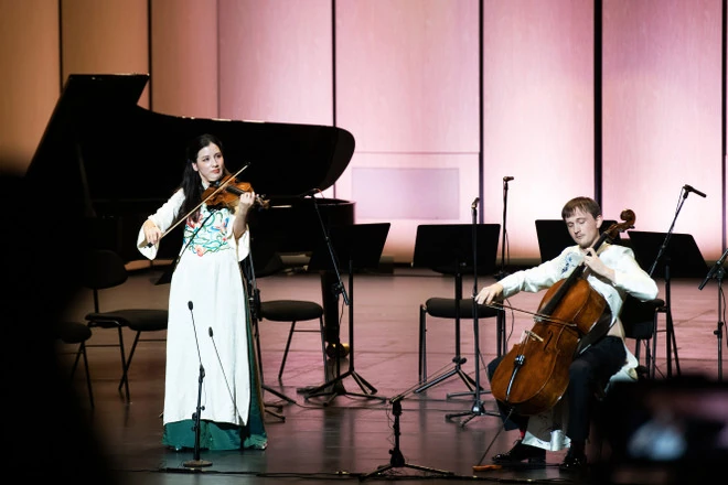 Đêm diễn Cello Fundamento: Thưởng thức âm nhạc đỉnh cao của 10 nghệ sỹ quốc tế