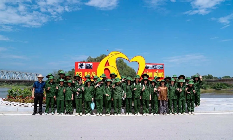 Giáo dục kỹ năng sống cho học sinh bậc THCS