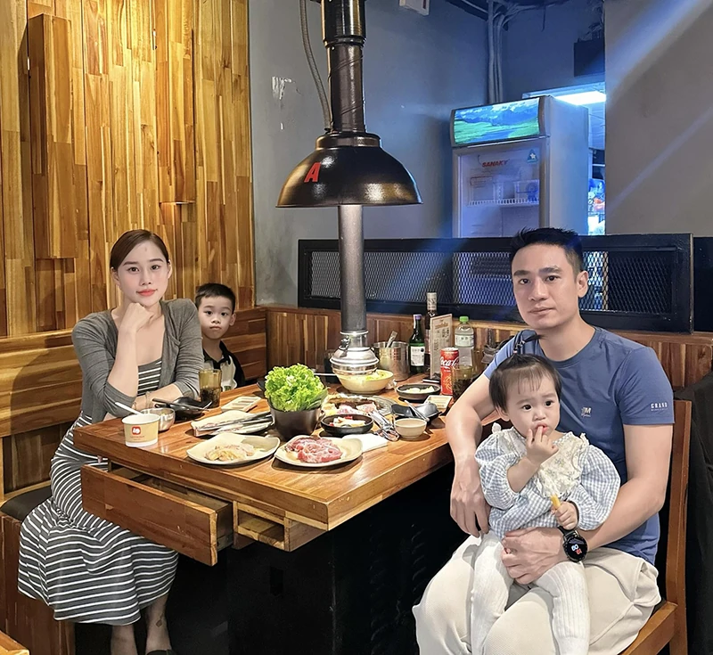 Giới trẻ chọn ở nhà ngày nghỉ lễ