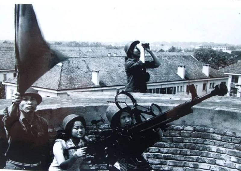 Ngày này năm xưa (23/12): Dân quân miền Bắc bắn rơi 4 máy bay Mỹ