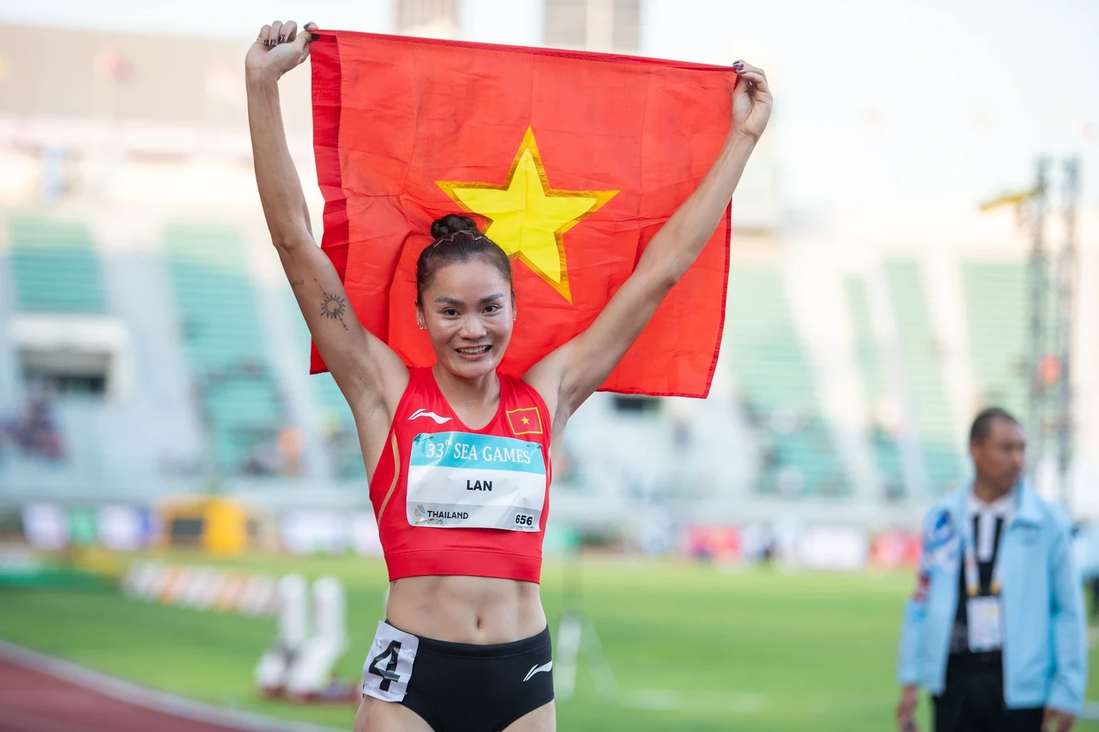Khen thưởng 28 VĐV và HLV đạt thành tích xuất sắc tại SEA Games 33