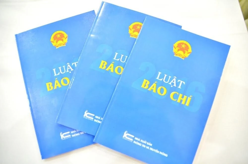 Ngày này năm xưa (28/12): Quốc hội thông qua Luật Báo chí; Việt Nam lần đầu tiên vô địch AFF Suzuki Cup