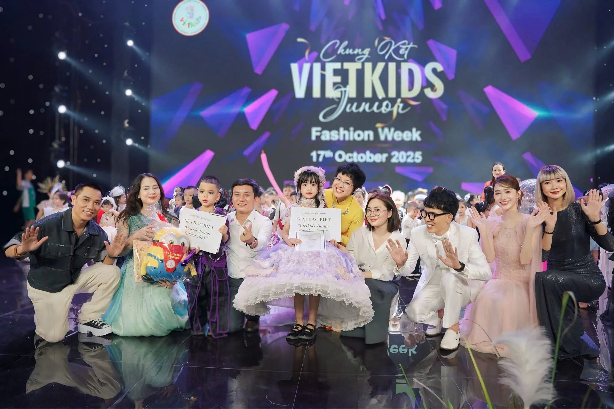 Sức hấp dẫn từ các chương trình dành cho trẻ mầm non: Bài 1 - Từ Trường vui...