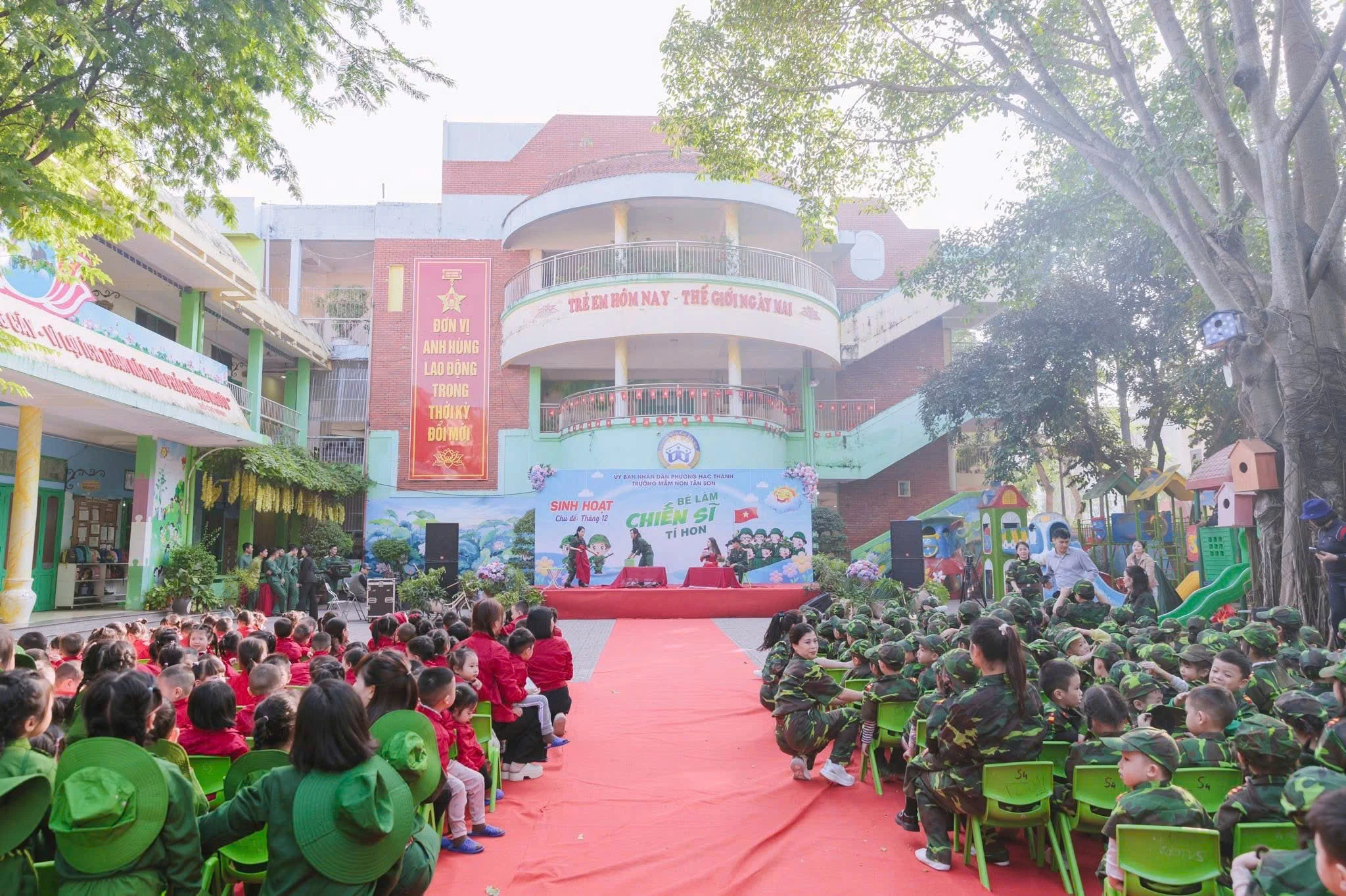 Sức hấp dẫn từ các chương trình dành cho trẻ mầm non: Bài 1 - Từ Trường vui...