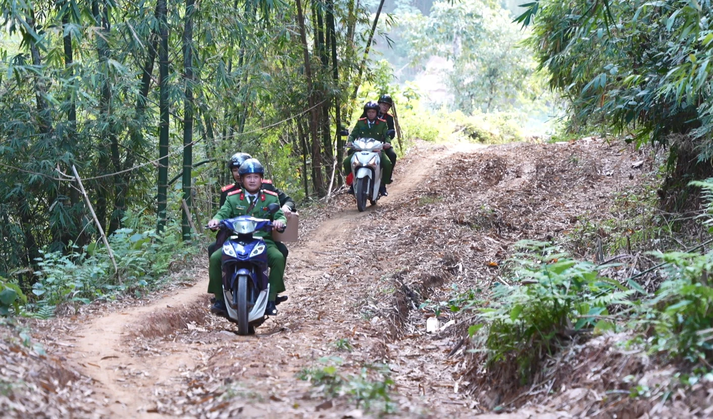 Hết lòng vì người dân miền sơn cước Trung Sơn