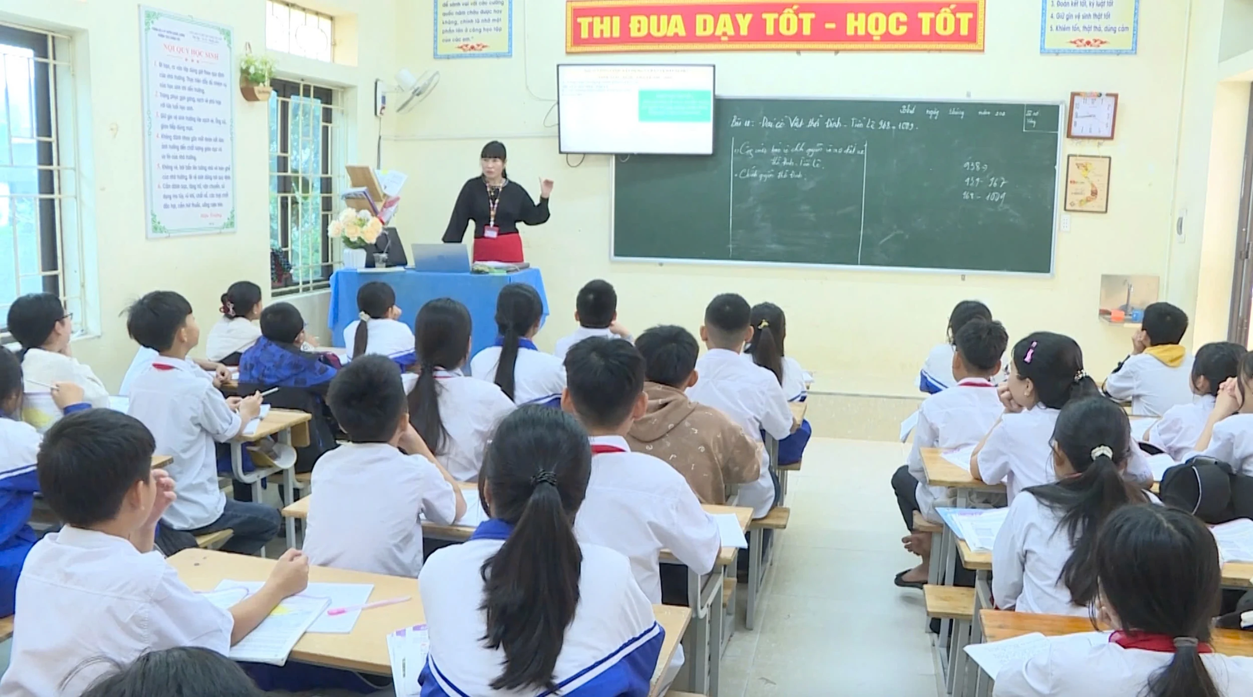 Hợp đồng Nghị định 111: Vì sao vẫn chưa lấp đầy khoảng trống giáo viên?