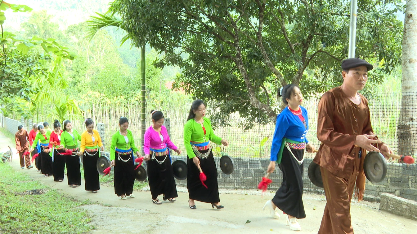 Xéc bùa - nét văn hóa độc đáo của dân tộc Mường xứ Thanh