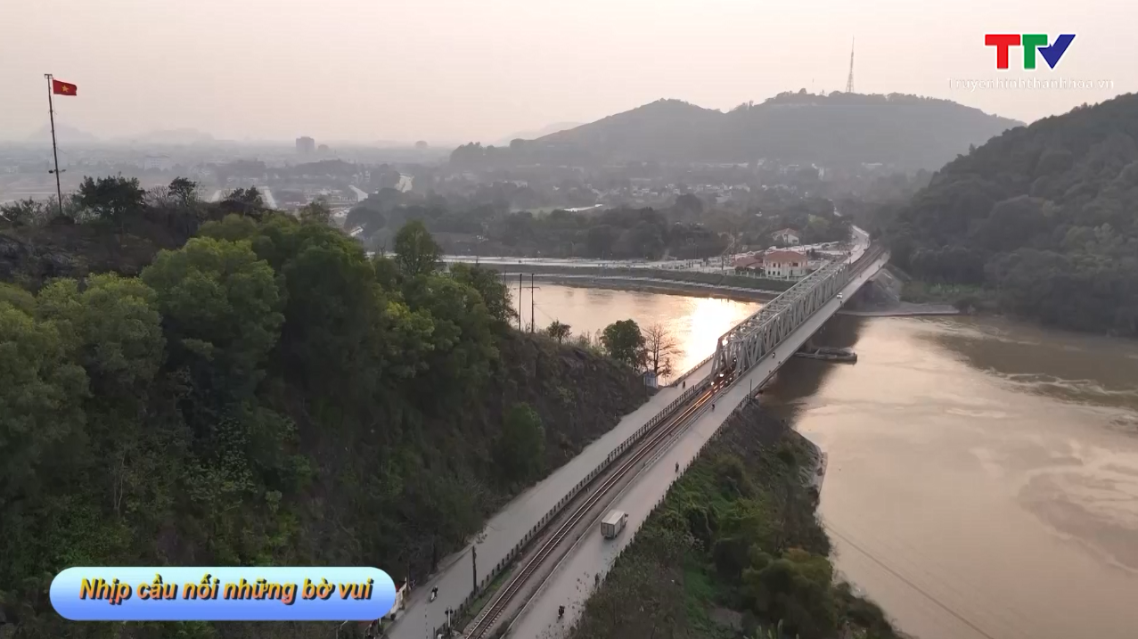 Nhịp cầu nối những bờ vui