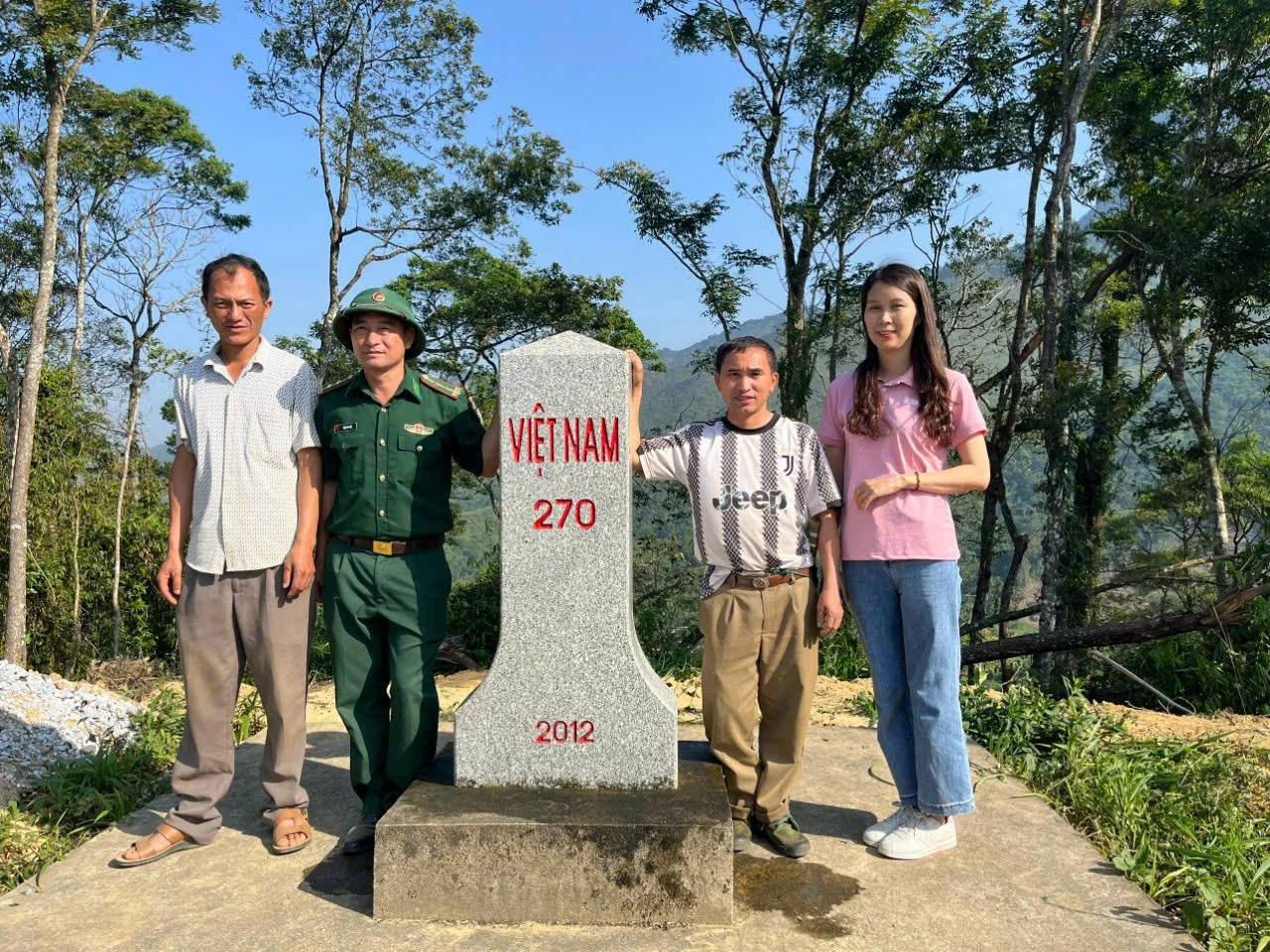 Nơi biên cương sâu lắng tình người