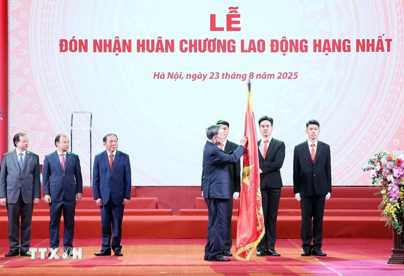 Việt Nam phấn đấu trở thành trung tâm công nghiệp văn hóa của khu vực và thế giới