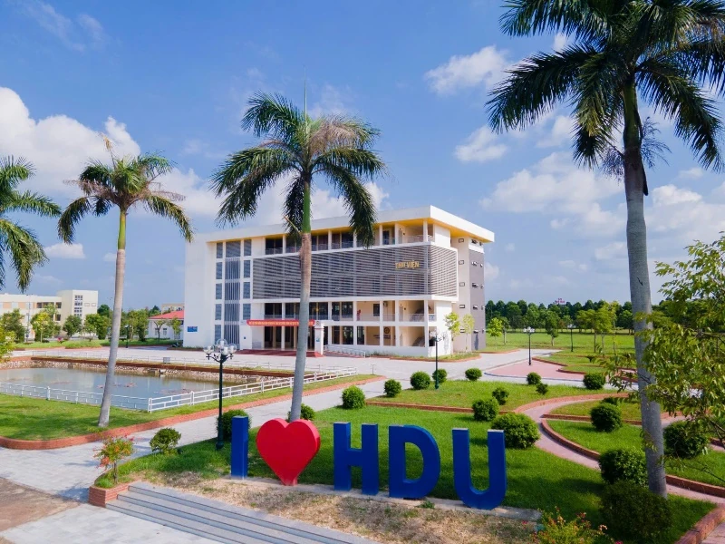 Trường Đại học Hồng Đức thuộc nhóm dẫn đầu các trường trực thuộc địa phương