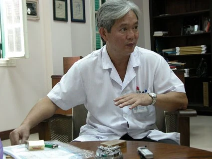 Ngày này năm xưa (17/1): Bến Tre đồng khởi; Bác Hồ viết thư khen Hòa Bình là tỉnh miền núi đầu tiên xóa nạn mù chữ