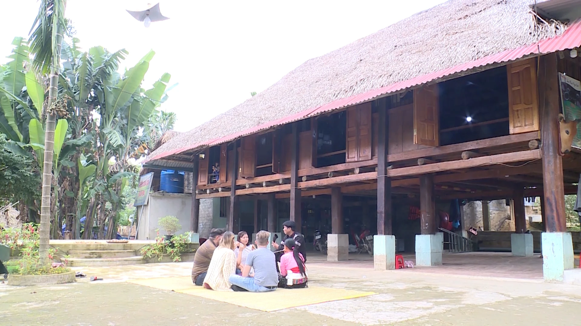 Văn hóa rượu cần - Nét đẹp nơi bản Thái