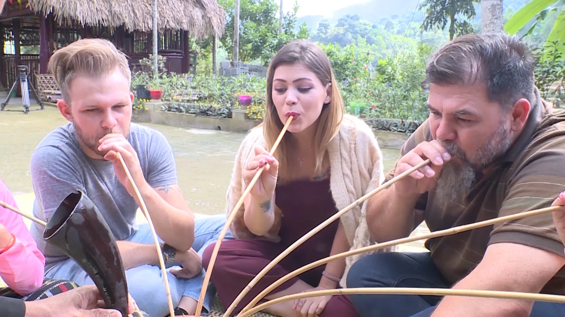 Văn hóa rượu cần - Nét đẹp nơi bản Thái