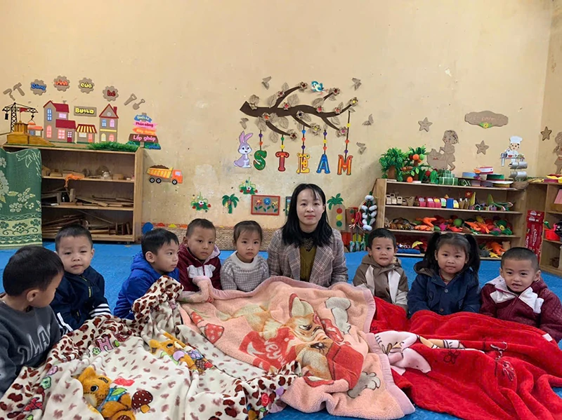 Ngày đông đến trường của học sinh vùng cao