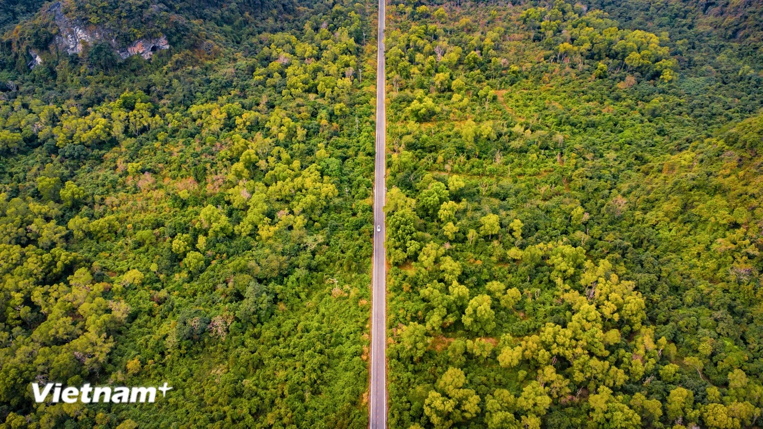 Chính phủ yêu cầu thúc đẩy đồng bộ các giải pháp phát triển du lịch bền vững