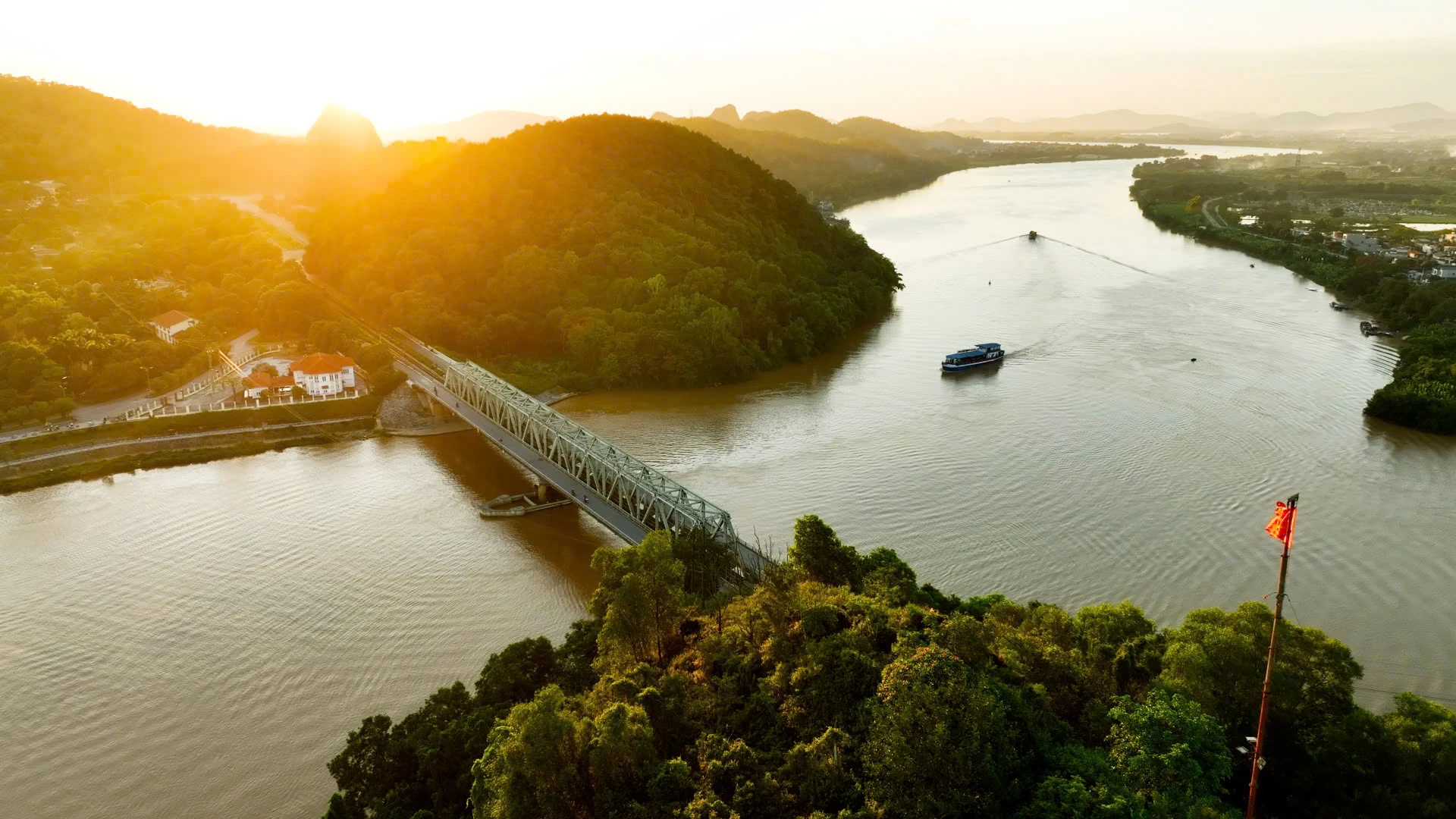 Thức dậy cùng bình minh