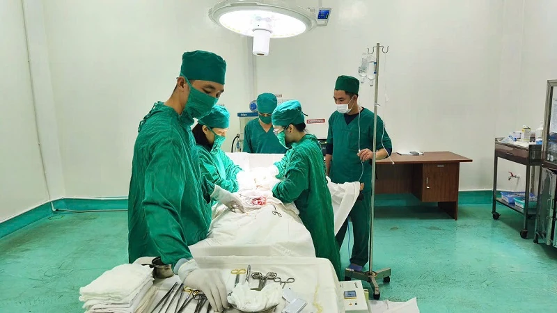 Liên tiếp tiếp nhận ca chửa ngoài tử cung vỡ, bác sĩ khuyến cáo không chủ quan