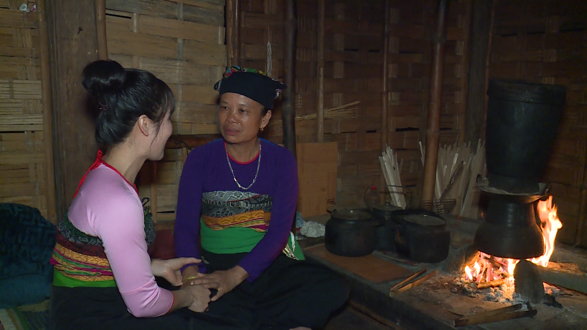 Khặp Thái - Bài học sống qua lời hát