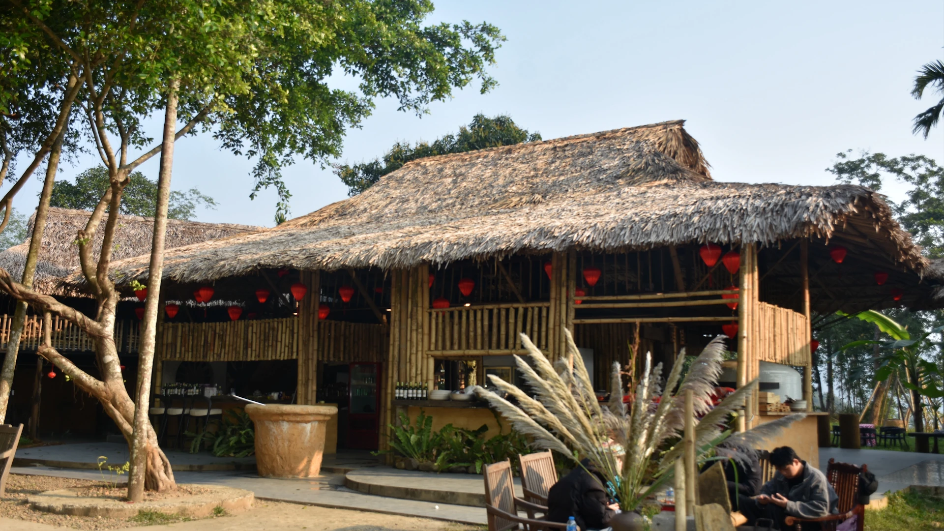 Nhà sàn – nơi lưu giữ “hồn” của núi rừng