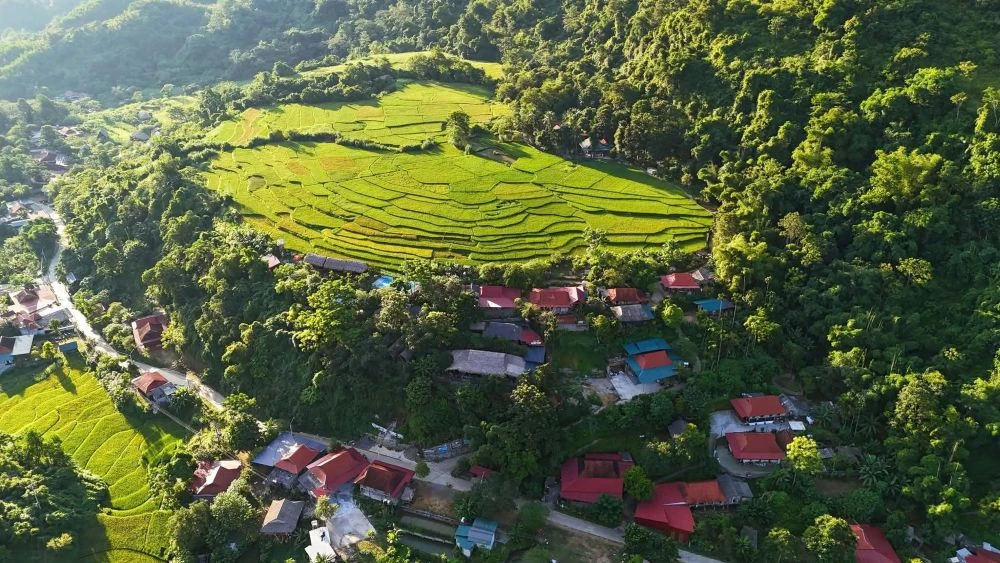 Hấp dẫn không gian văn hóa Mường xã Thạch Quảng